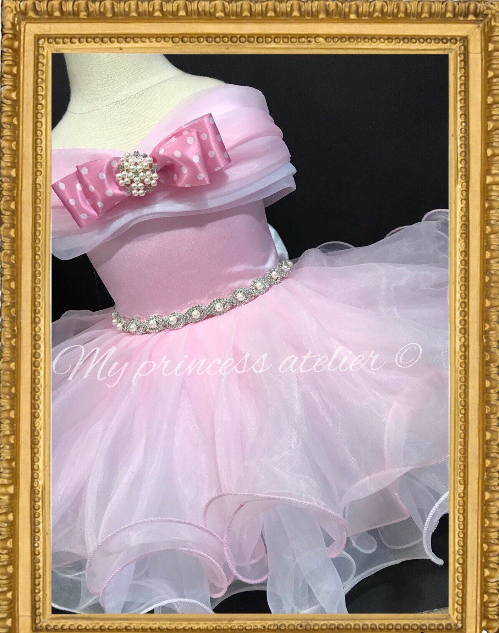 Pink princess dress/ firs birthday dress/ princess custom dress/ 1st birthday dress/ minnie dress/ pink unicorn dress/ pink pageant dress/